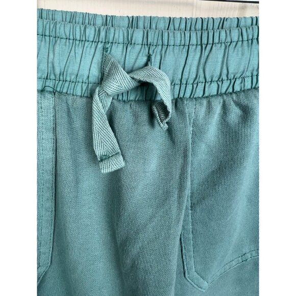 Cat & Jack Skirt w/ Attached Shorts - Picture 2 of 13